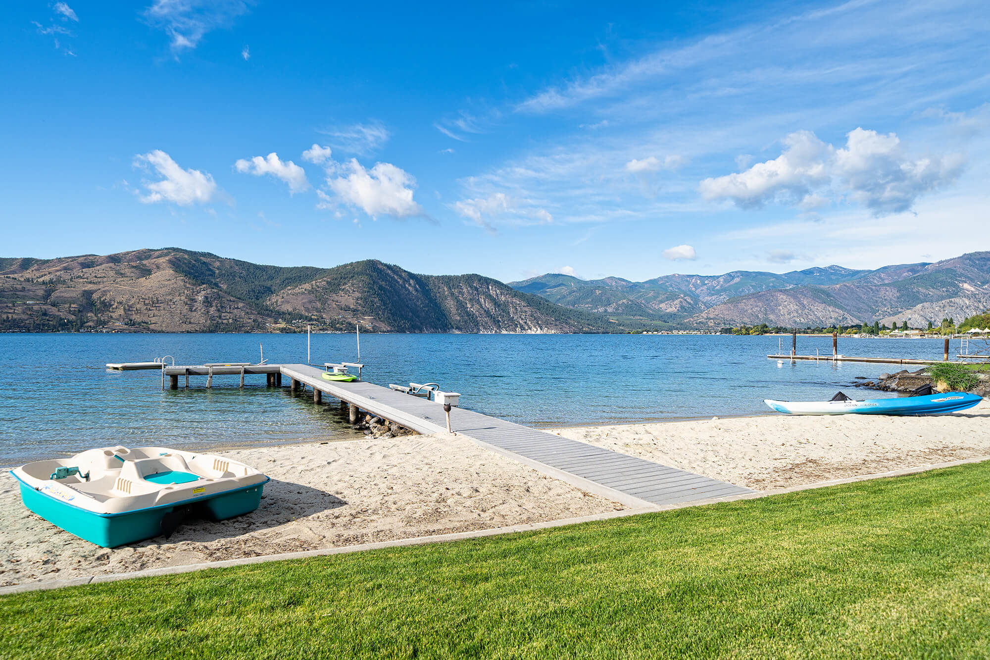 Why Lake Chelan is the Best Place to Spend Summer